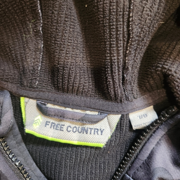 Free Country Kids' Dark Camo Hoodie - Picture 2 of 3
